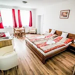 Dueta-3 By Interhome *